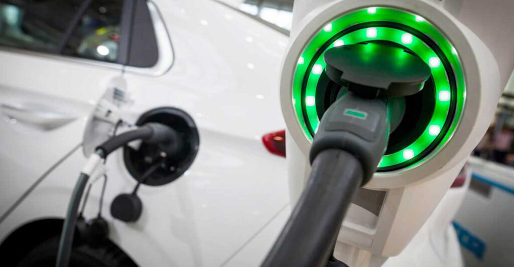 Ecobonus auto protagonista anche nel 2020. Incentivo per l’acquisto di veicoli a basso impatto ambientale prorogato fino al 31 marzo 2021. Scopri vantaggi e modalità di accesso