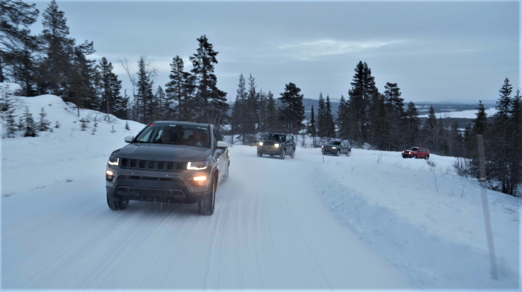 Come te la cavi con la guida sulla neve? Scoprilo con il test di Jeep® 4xe