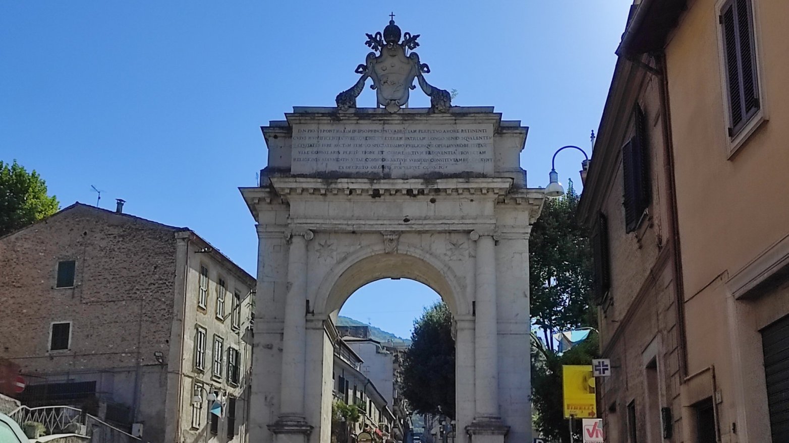 Arco trionfale di Subiaco, inaugurato nel 1789