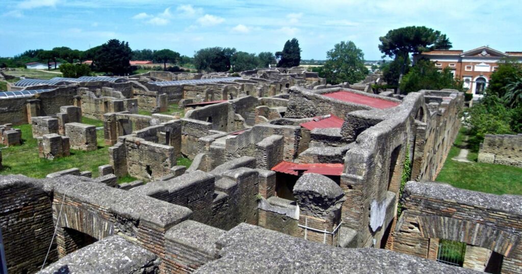 Veduta dall'alto di Ostia antica