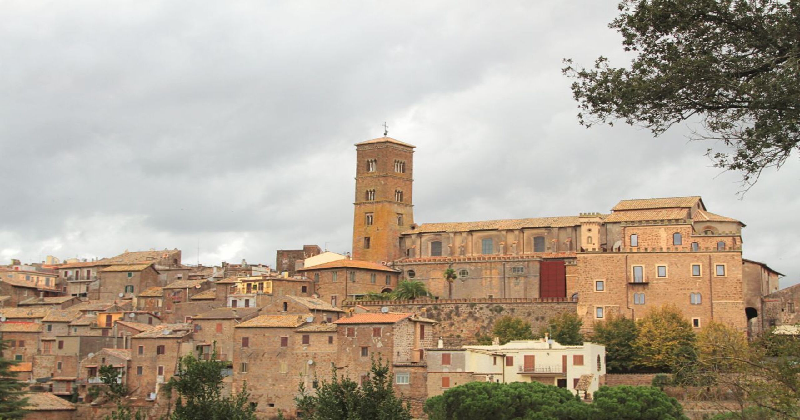 Borgo di Sutri: un viaggio fra archeologia, storia e tradizione
