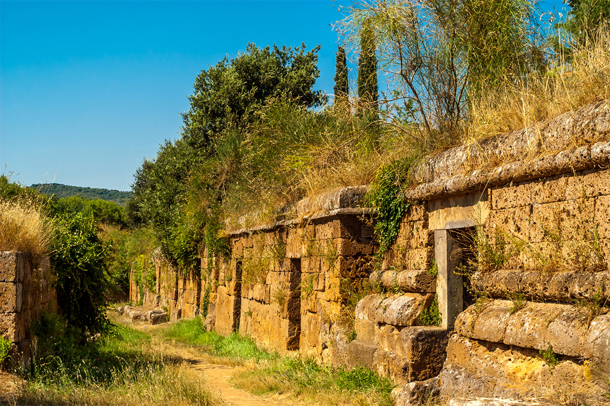 Necropoli della Banditaccia. Un esempio di storia etrusca. 