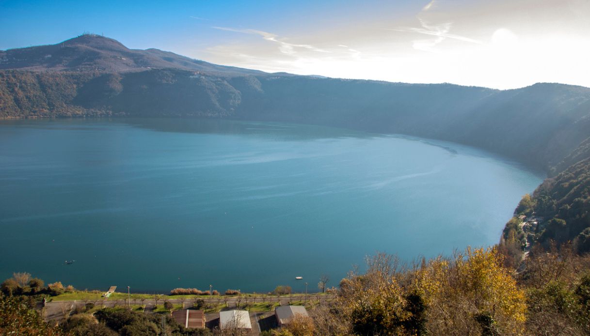 I laghi d'Italia: lago Albano a Castel Gandolfo. Tra le bellezze di Castel Gandolfo